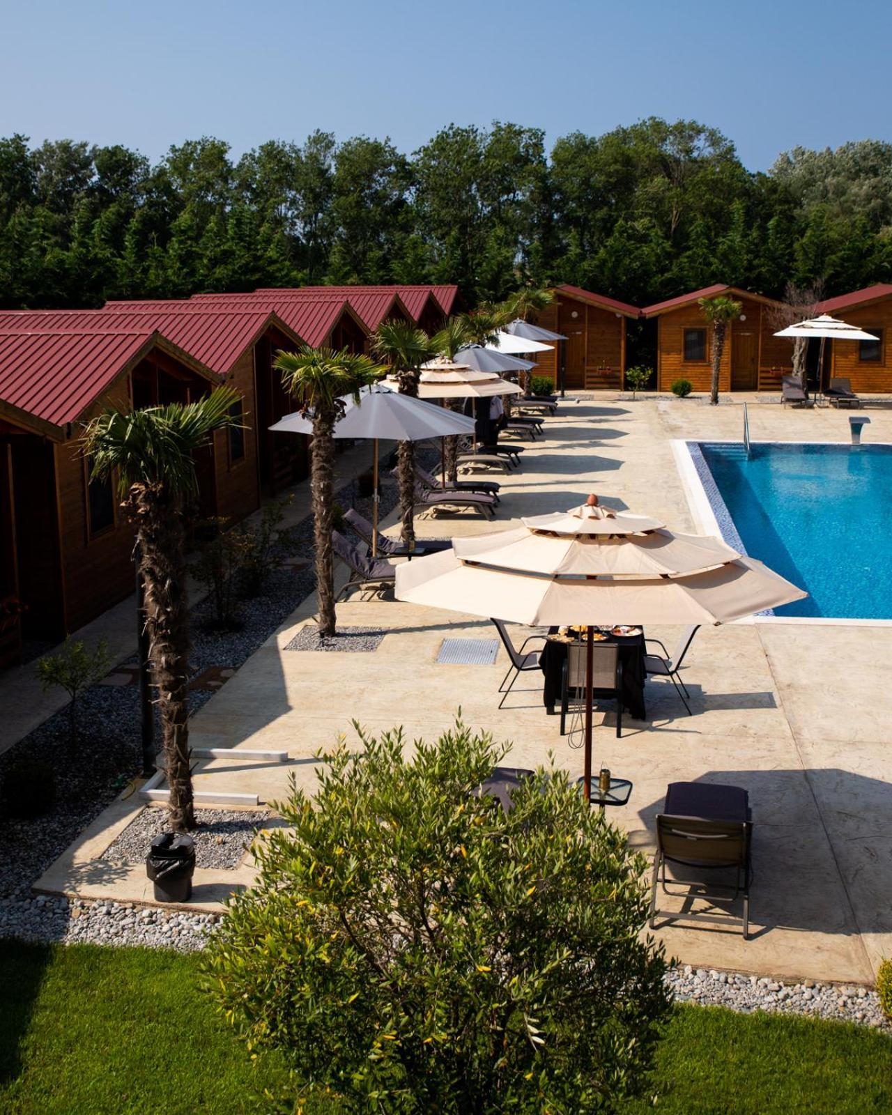 Hotel Sunny Garden Ulcinj Exterior foto
