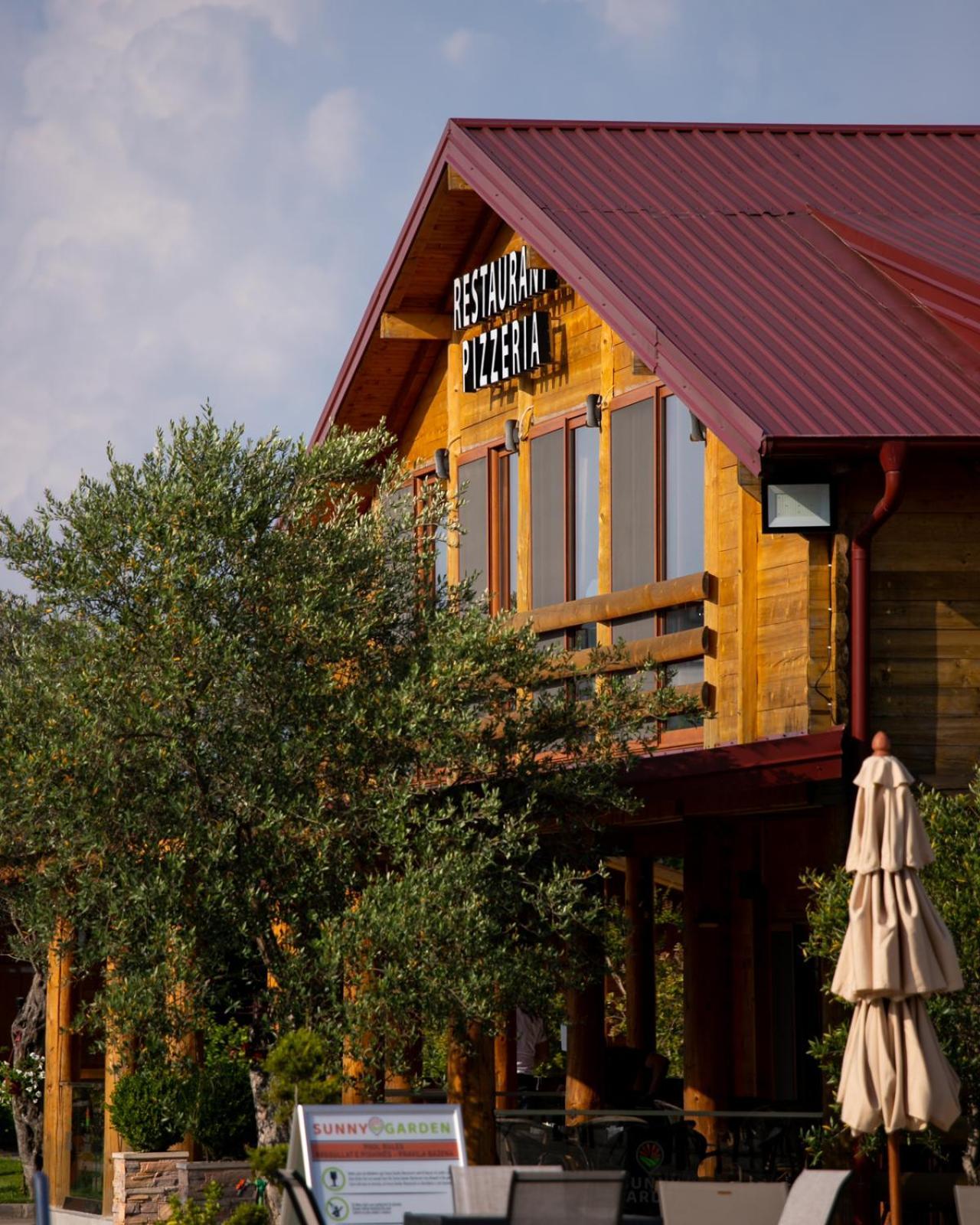 Hotel Sunny Garden Ulcinj Exterior foto